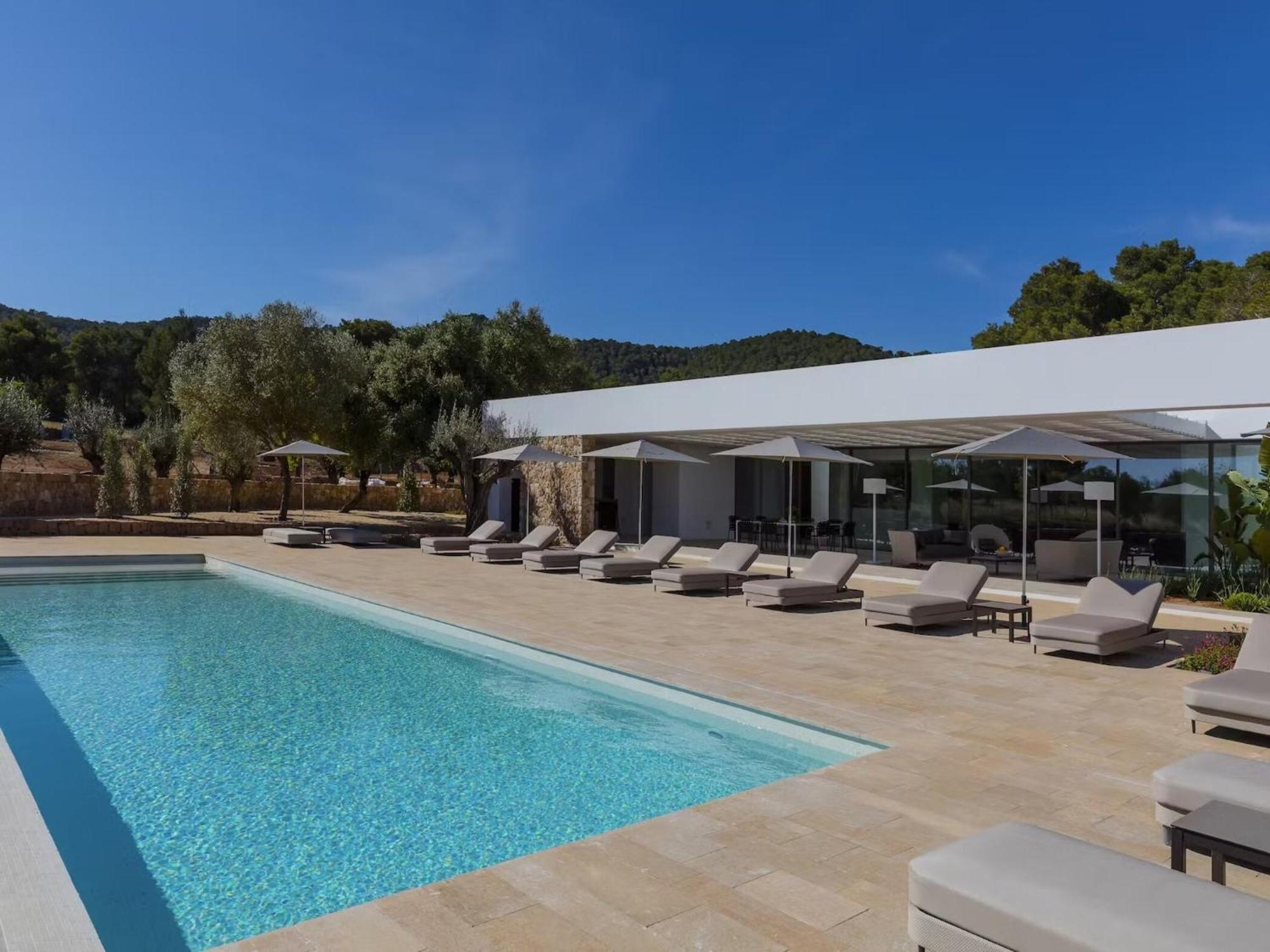 Countryside Villa With Outdoor Space Santa Eularia des Riu Luaran gambar